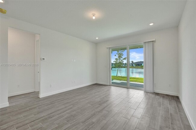 Building Photo - 3777 Harborside Ave