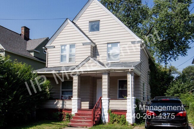 Primary Photo - 2142 W 105th St