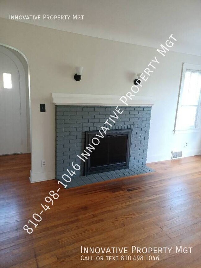 Building Photo - 5288 Richfield-