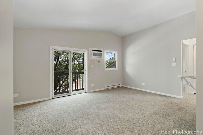 Building Photo - 4301 W Shamrock Ln