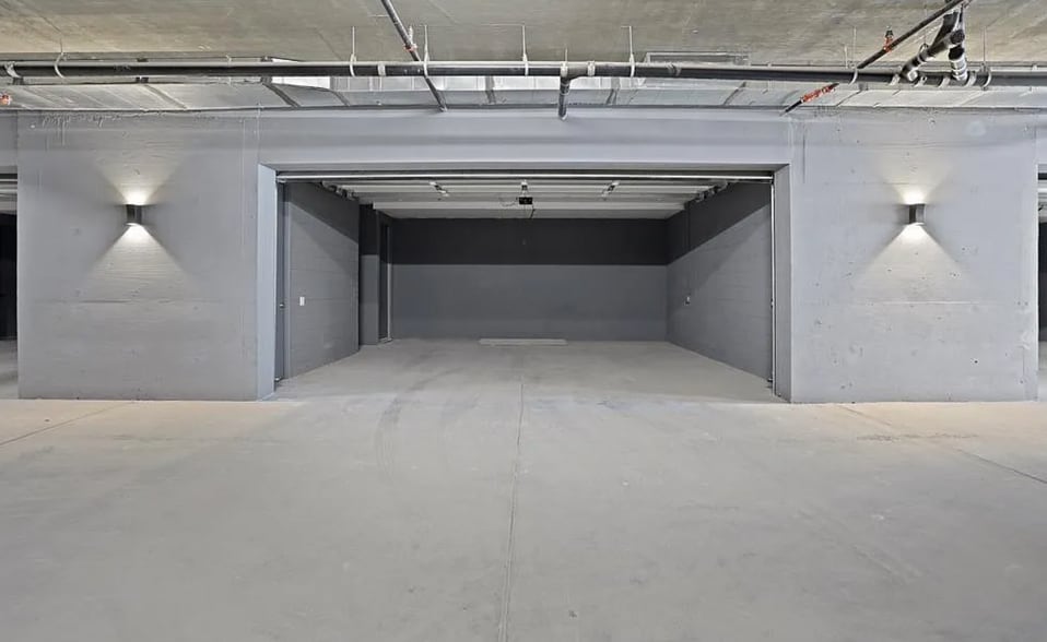 Building Photo - 2323 28th St