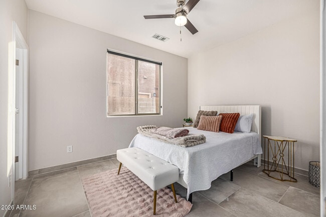 Building Photo - 5211 N 193rd Ave