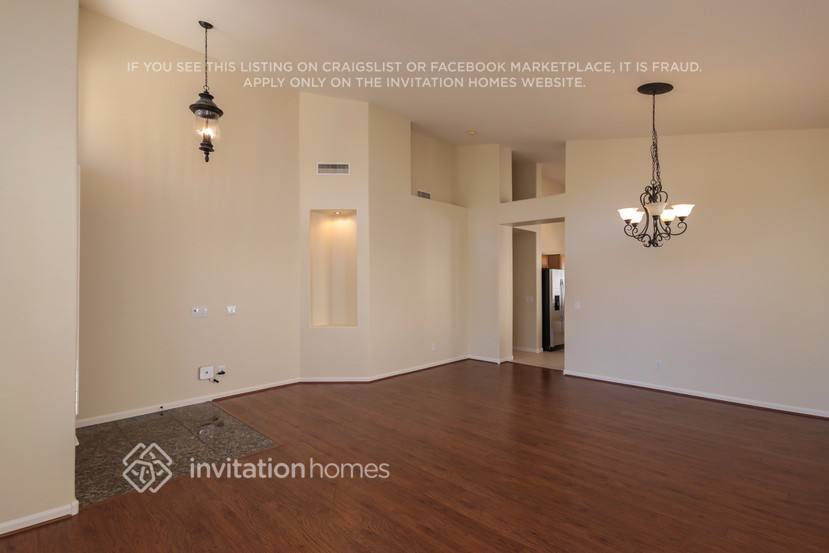 Building Photo - 28652 N 45th Way