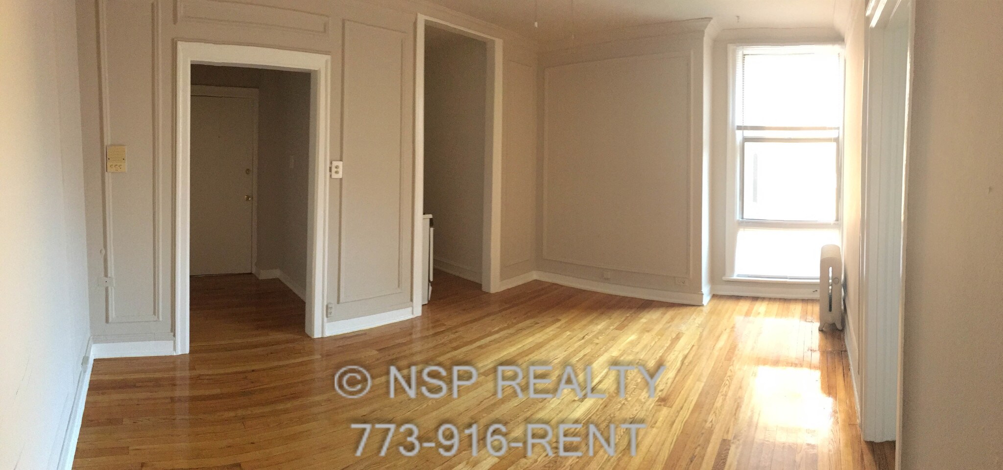 Building Photo - 1367 W Estes Ave