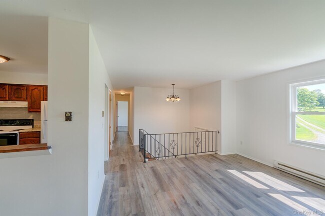 Building Photo - 17 Slate Field Ln