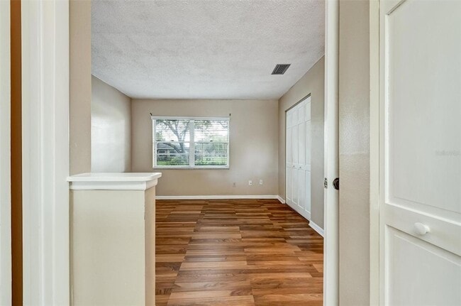 Building Photo - 2833 Orange Tree Cir N