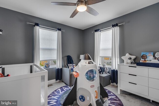 Building Photo - 11411 Tolkien Ave