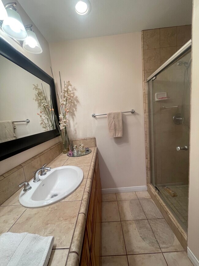 Building Photo - 1707 Pacific Coast Hwy