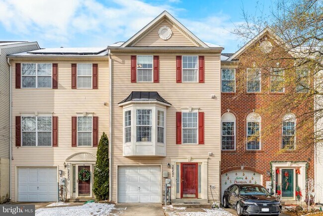 Building Photo - 2552 Blue Water Blvd