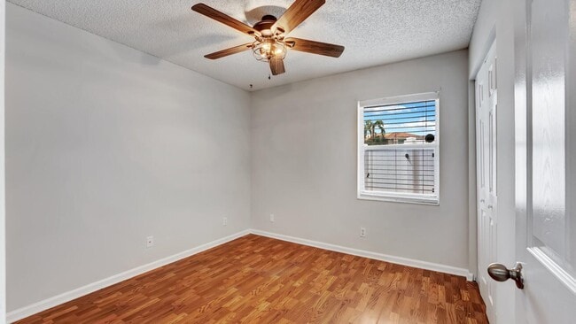 Building Photo - 8071 Stirrup Cay Ct