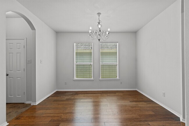 Building Photo - 12850 Pecan Shores Dr