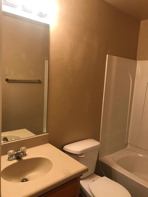 Building Photo - 9500 SW 25th St