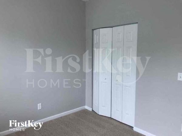 Building Photo - 217 Weeping Willow Run Dr