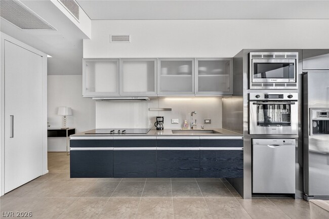 Building Photo - 3726 S Las Vegas Blvd