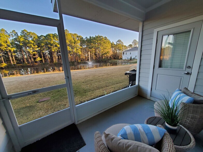 1st floor screened patio off bedrooms - 112 Kara Lake Dr