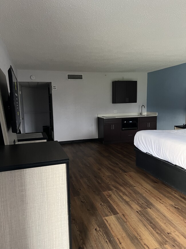 Building Photo - The Monarch at Cordele Apartments