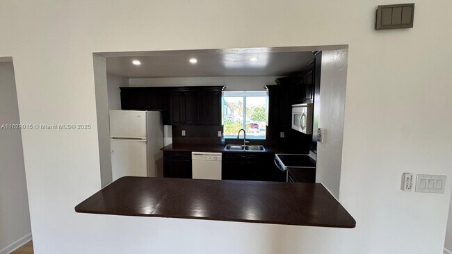 Building Photo - 27170 SW 121st Ct