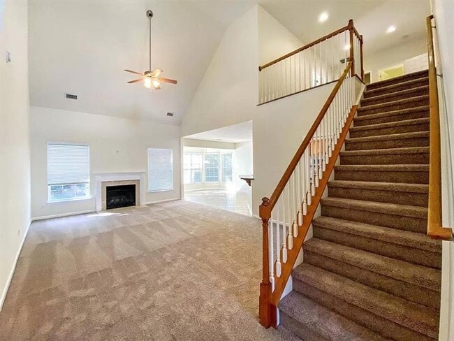 Building Photo - SWEET HOMES 5