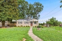 Building Photo - 2913 Wildwood Dr
