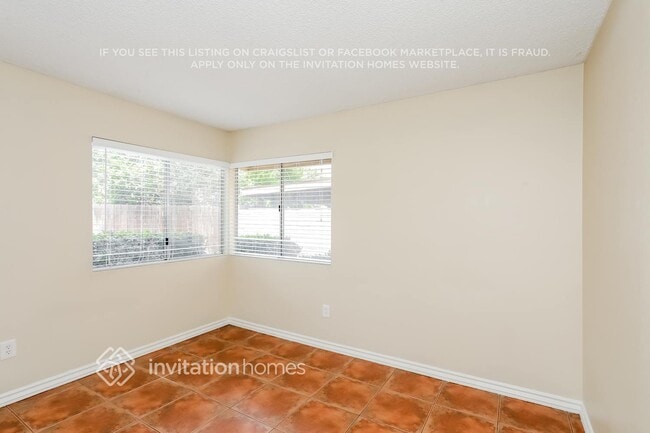 Building Photo - 2748 Condor Creek Ln
