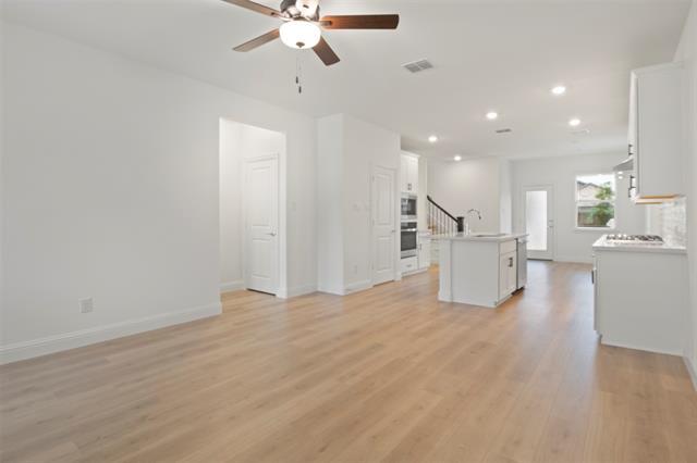 Building Photo - 121 Tornillo Dr