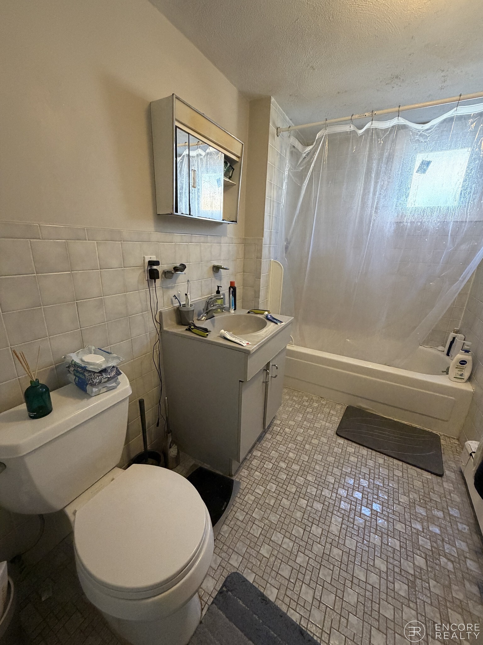 Building Photo - 34 Speridakis Terrace