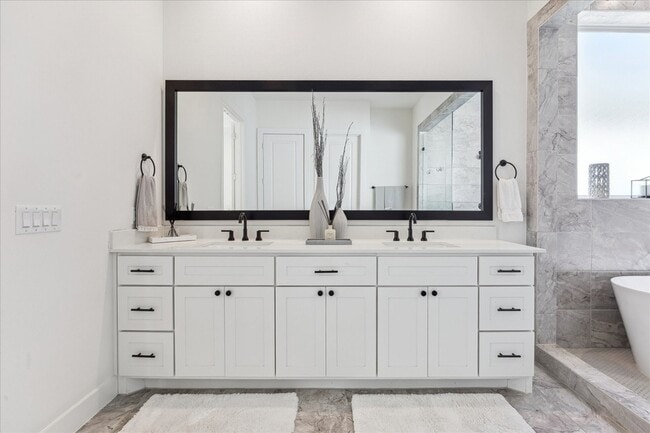 Building Photo - 3609 Lannister Ln