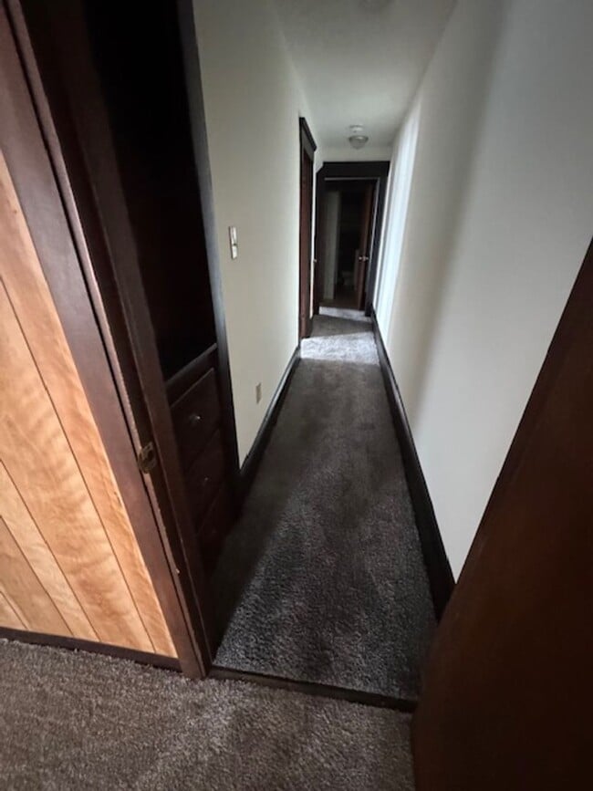 Building Photo - 3 Bedroom in Plains