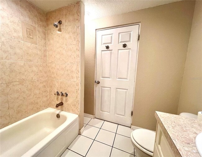 Building Photo - 2802 W Lake Eloise Dr