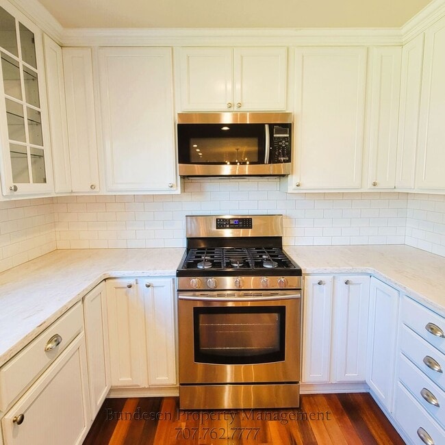 Building Photo - 1464 Georgia Ct