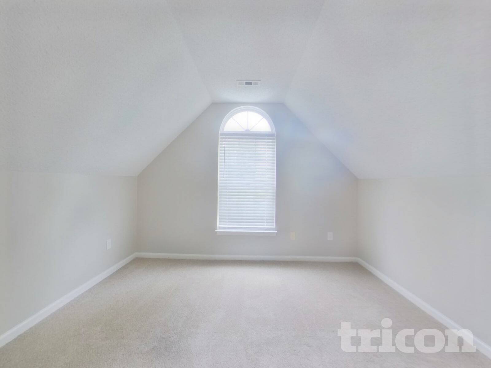 Building Photo - 403 Ashridge Way