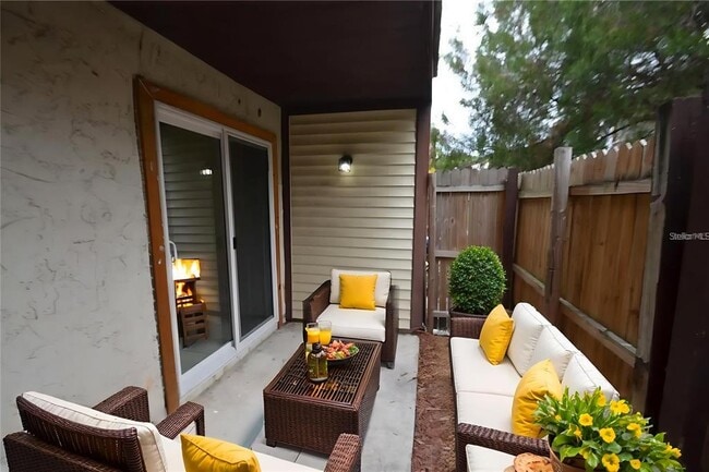 Building Photo - 1835 Warringwood Dr