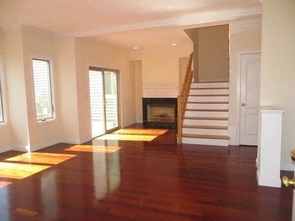 Building Photo - 143 Grovers Ave