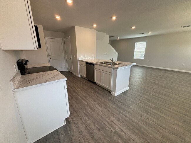 Building Photo - 2242 Dry Moss Way