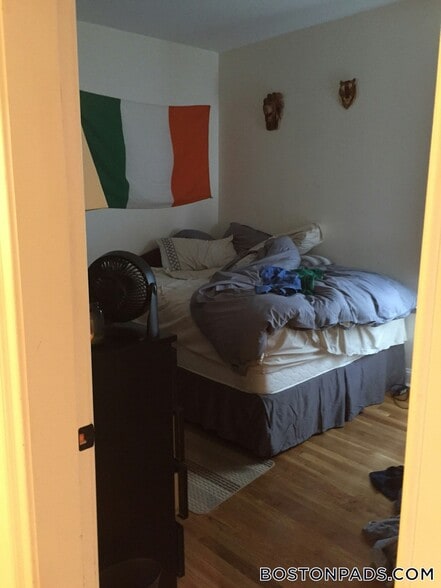 Building Photo - 23 Washburn St