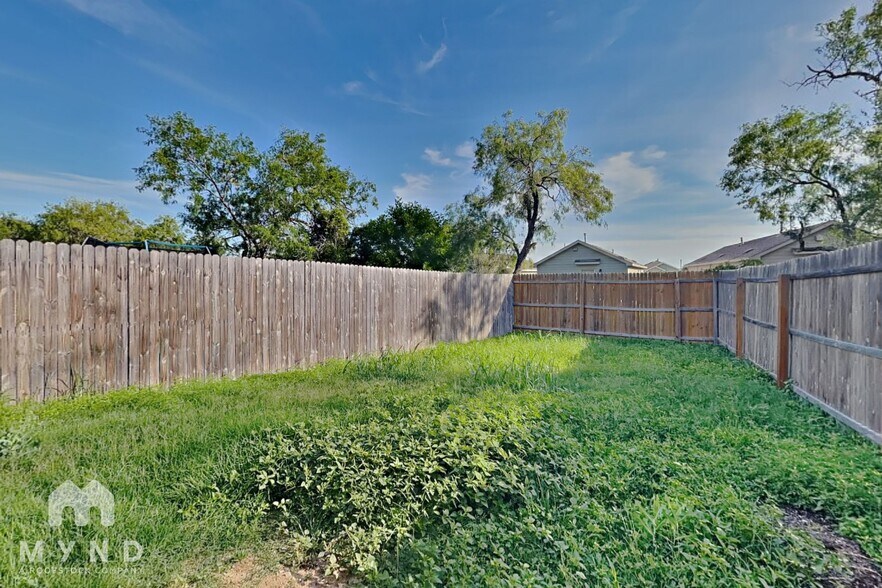 Building Photo - 4220 Thalweg Way
