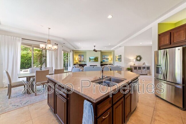 Building Photo - 1583 Sienna Ct