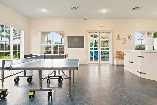 Building Photo - 207 Isle Verde Way
