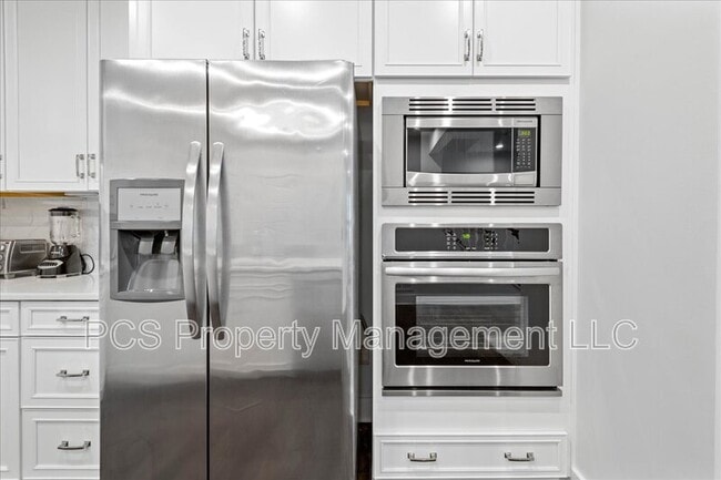Building Photo - 2677 St Elias Dr