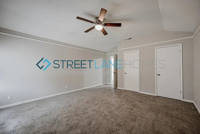 Building Photo - 5044 Old Post Rd