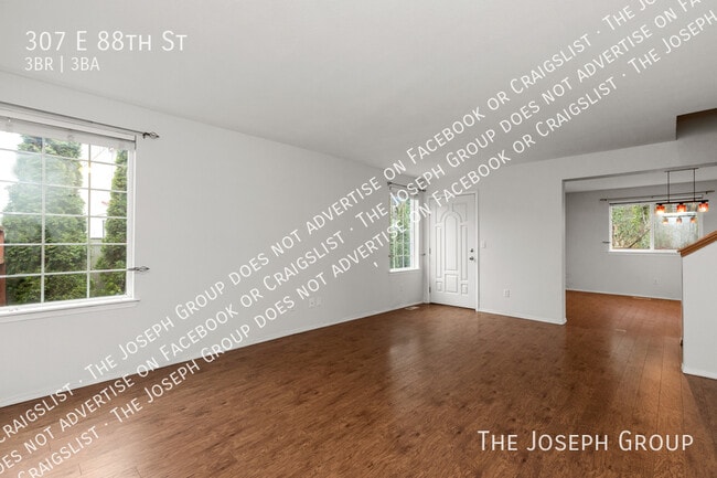 Building Photo - 307 E 88th St