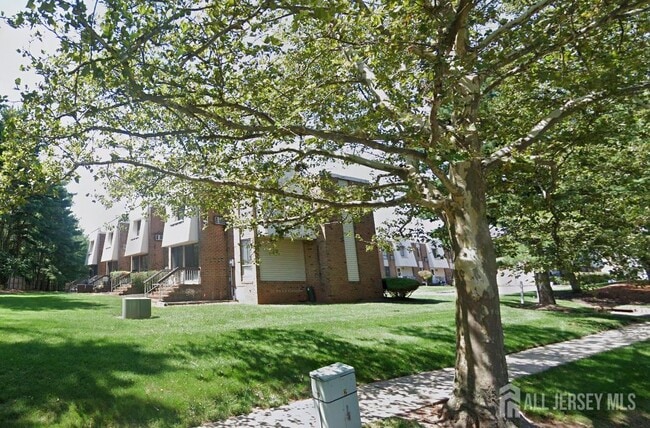 Primary Photo - 595 Auten Rd