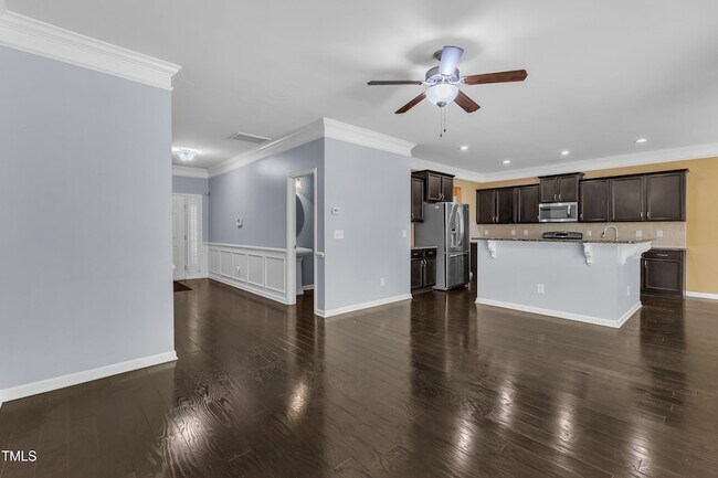 Building Photo - 211 Westgrove Ct