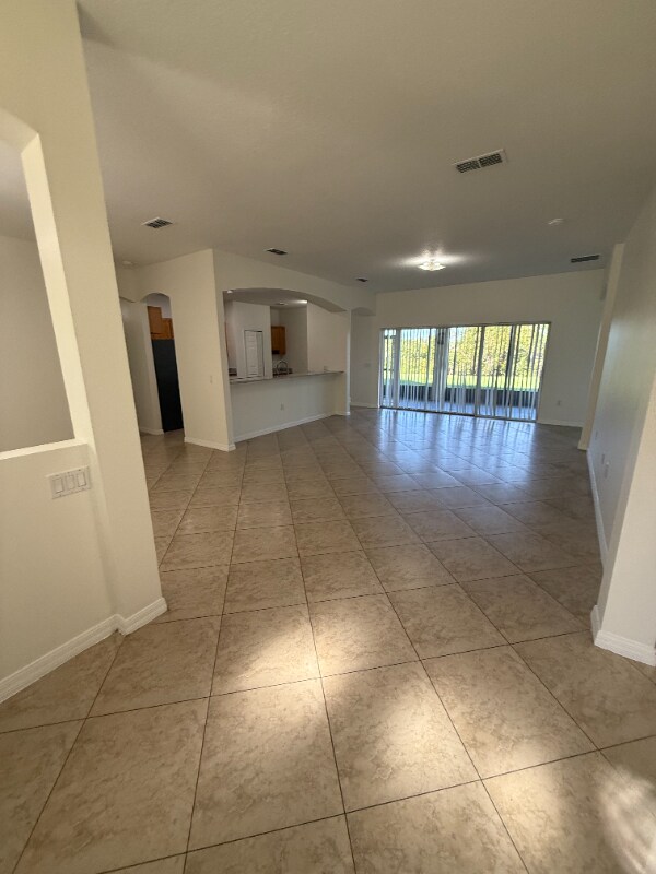 Building Photo - 3514 Valleyview Dr