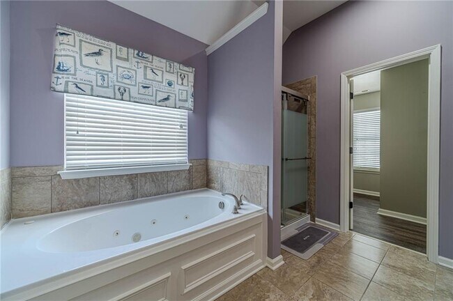 Building Photo - 508 Arbor Trail