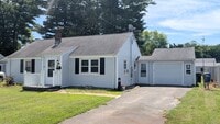 Building Photo - 139 Crescent Dr