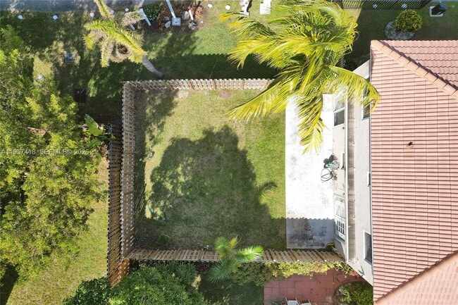 Building Photo - 2001 Barcelona Terrace