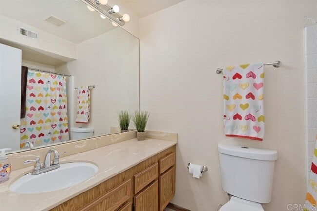 Building Photo - 10235 Bell Gardens Dr