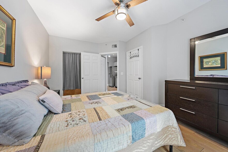 Building Photo - 4117 Tuscany Way