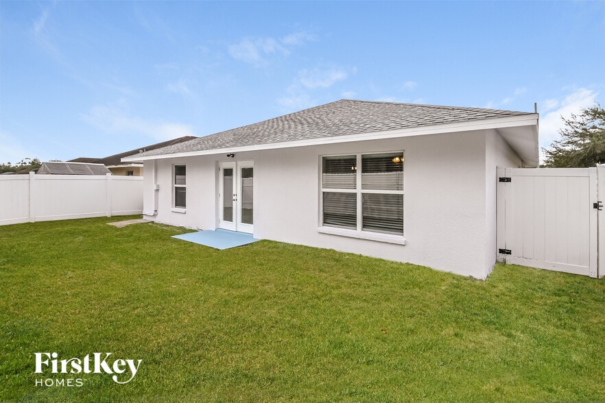 Building Photo - 11202 Hidden Breeze Dr